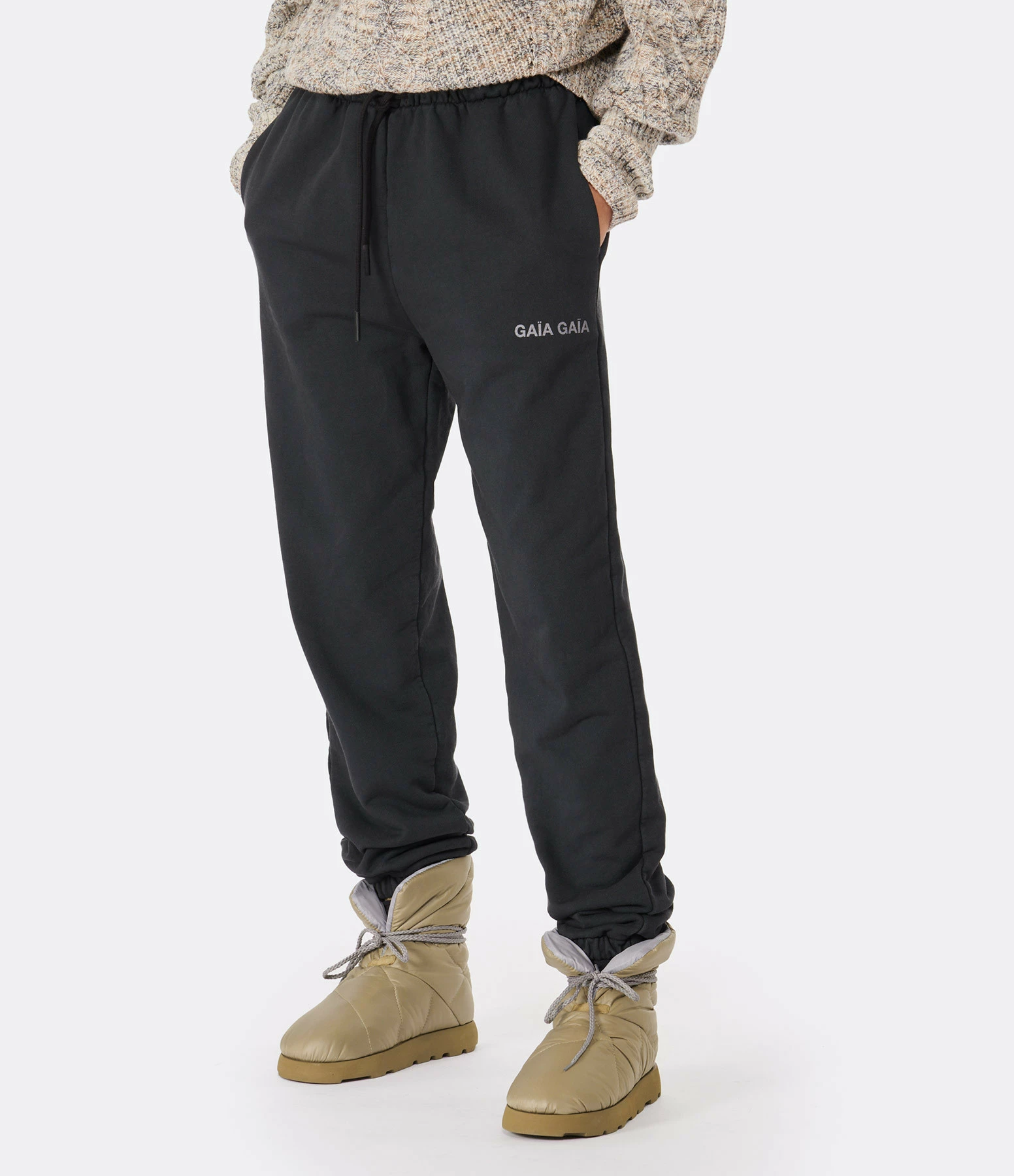 GAÏA GAÏA Jogging Loose Coton Noir Délavé 4 GAÏA GAÏA Jogging Loose Coton Noir Délavé - Image 4