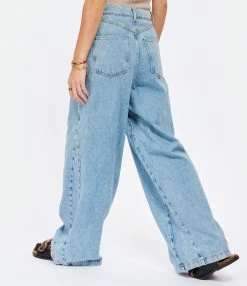 ESSENTIEL ANTWERP Jean Cress Coton Denim Cool Blue 9 ESSENTIEL ANTWERP Jean Cress Coton Denim Cool Blue -Boutique UGG unnamed file 125