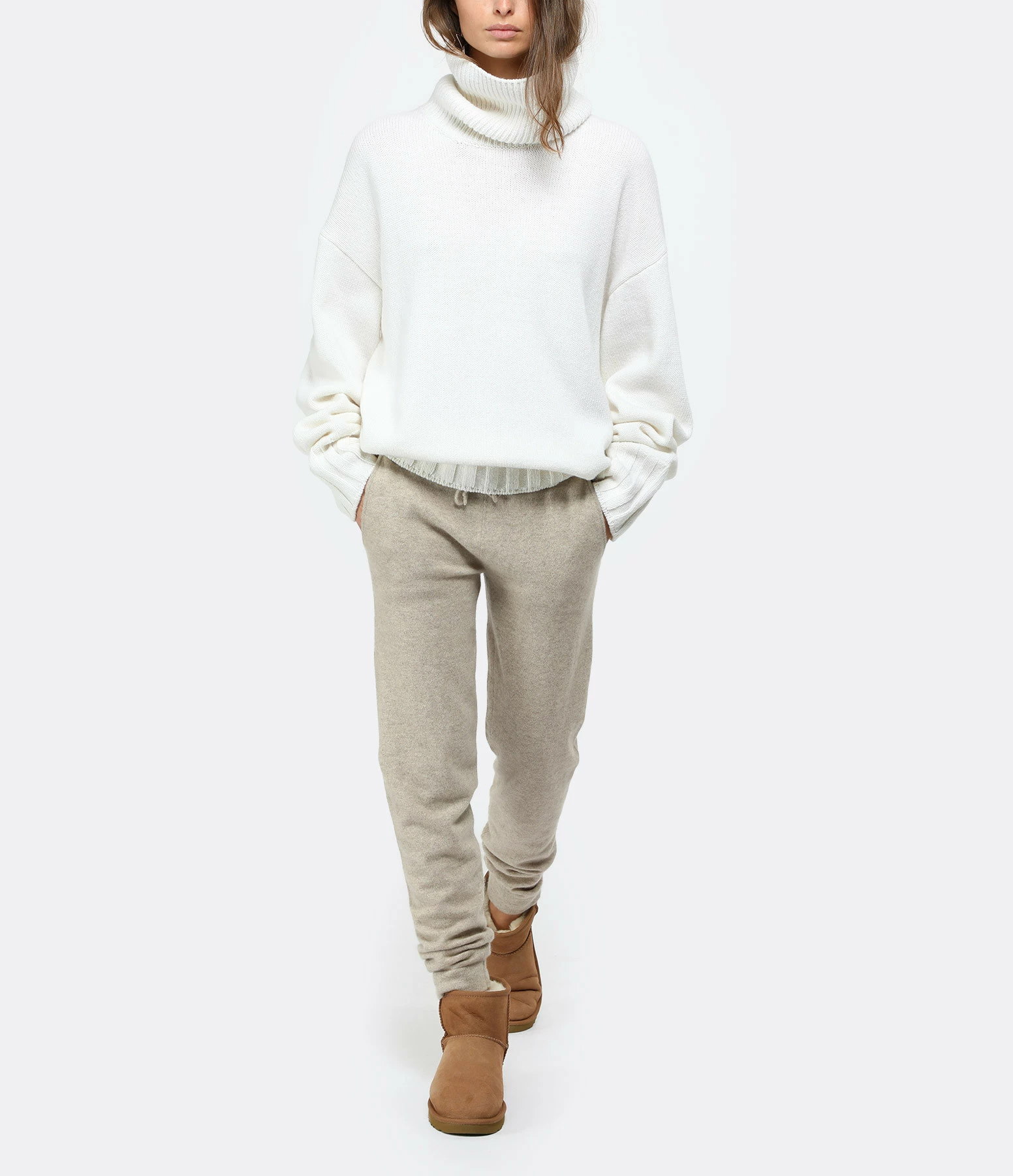 KUJTEN Jogging Joggy Cachemire Beige 3 KUJTEN Jogging Joggy Cachemire Beige - Image 3