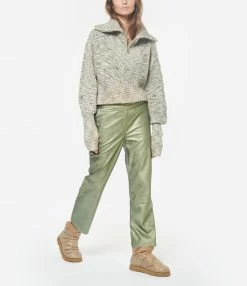 MAEVY MOUVEMENT LIBRE Pantalon Cuir Vegan Sauge -Boutique UGG unnamed file 1573