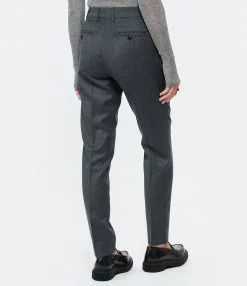AMI PARIS Pantalon Cigarette Laine Vierge Gris -Boutique UGG unnamed file 1665