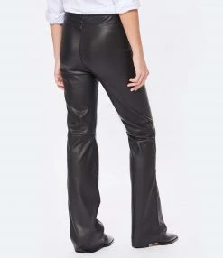 JEANNE VOULAND Pantalon Gill Simili Stretch Noir 12 JEANNE VOULAND Pantalon Gill Simili Stretch Noir -Boutique UGG unnamed file 1935