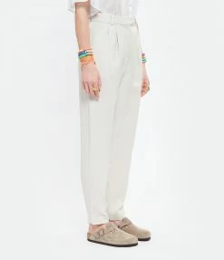 MAISON STANDARDS Pantalon Carotte Albin Lin Écru 8 MAISON STANDARDS Pantalon Carotte Albin Lin Écru -Boutique UGG unnamed file 2062