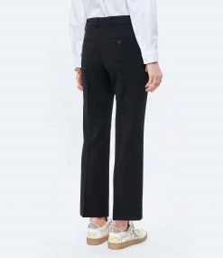 AMI PARIS Pantalon Flare Laine Noir 9 AMI PARIS Pantalon Flare Laine Noir -Boutique UGG unnamed file 2106