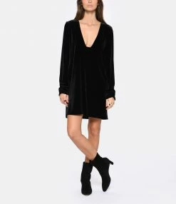 ELOAB Robe Aby Velours Noir 6 ELOAB Robe Aby Velours Noir -Boutique UGG unnamed file 2385