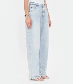 MOUSSY VINTAGE Jean Blue Villas Wide Denim Bleu Clair 13 MOUSSY VINTAGE Jean Blue Villas Wide Denim Bleu Clair -Boutique UGG unnamed file 266