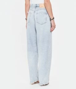 MOUSSY VINTAGE Jean Blue Villas Wide Denim Bleu Clair 14 MOUSSY VINTAGE Jean Blue Villas Wide Denim Bleu Clair -Boutique UGG unnamed file 267