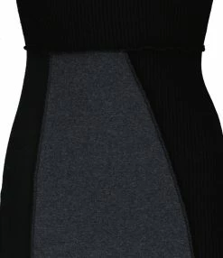 MM6 MAISON MARGIELA Robe Noir, Collection Studio -Boutique UGG unnamed file 2907
