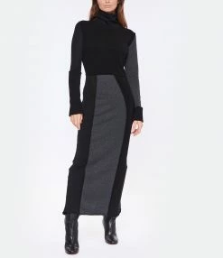 MM6 MAISON MARGIELA Robe Noir, Collection Studio -Boutique UGG unnamed file 2908