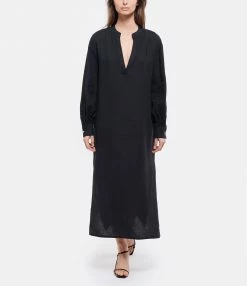 JEANNE VOULAND Robe Hadya Lin Noir -Boutique UGG unnamed file 2924