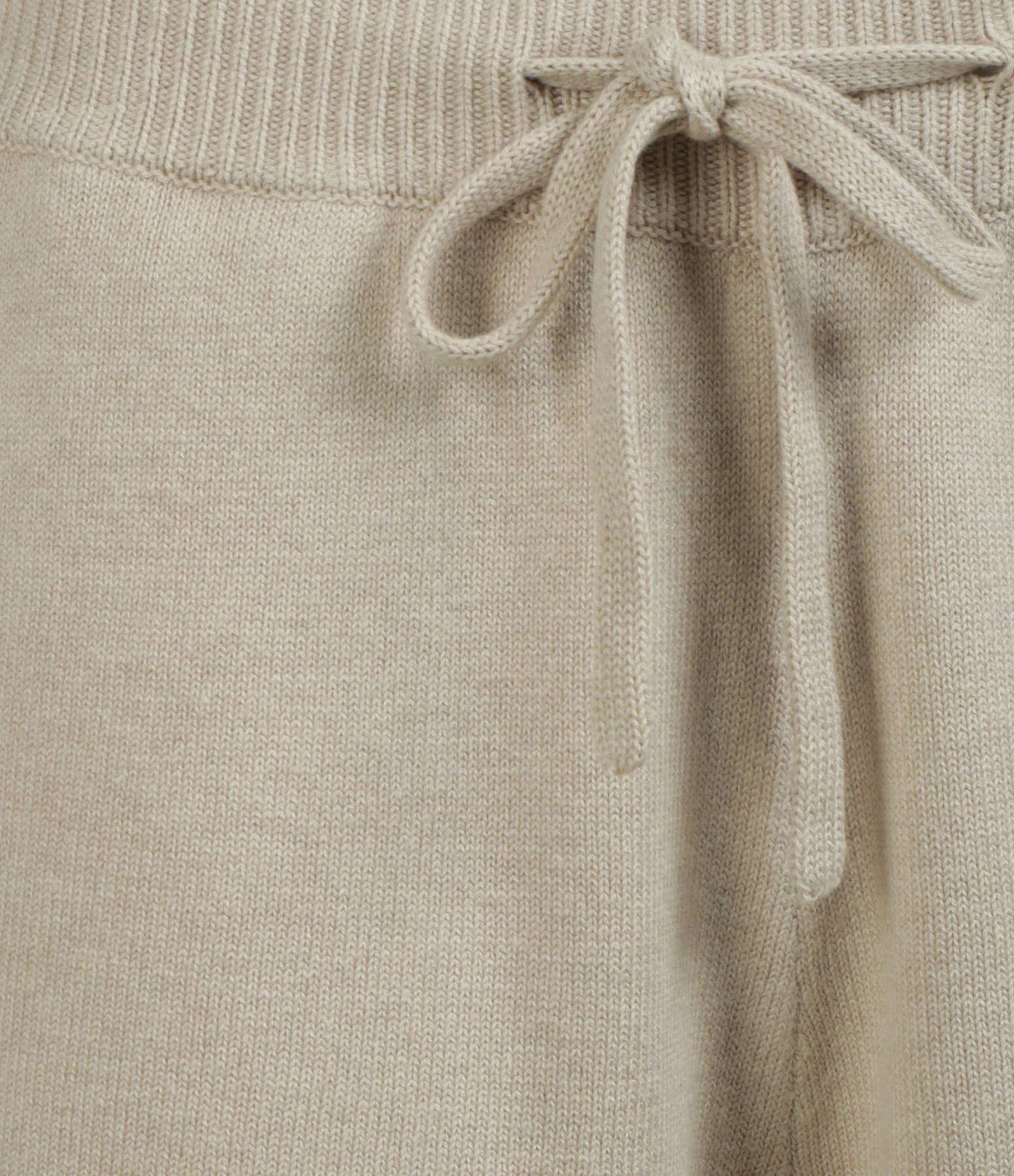 JOSEPH Bermuda Soie Coton Beige 2 JOSEPH Bermuda Soie Coton Beige - Image 2