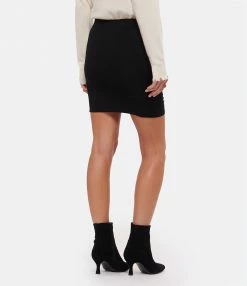 JEANNE VOULAND Jupe Palm Jersey Noir -Boutique UGG unnamed file 3459