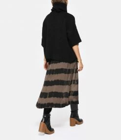 NOUS Jupe Alice Taupe -Boutique UGG unnamed file 3588