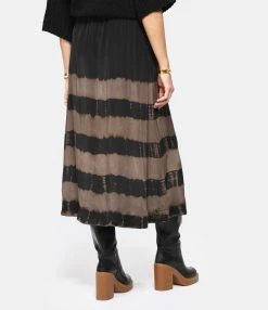 NOUS Jupe Alice Taupe -Boutique UGG unnamed file 3589