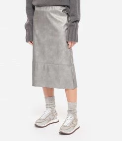 MAEVY MOUVEMENT LIBRE Jupe Cuir Vegan Argenté -Boutique UGG unnamed file 3741