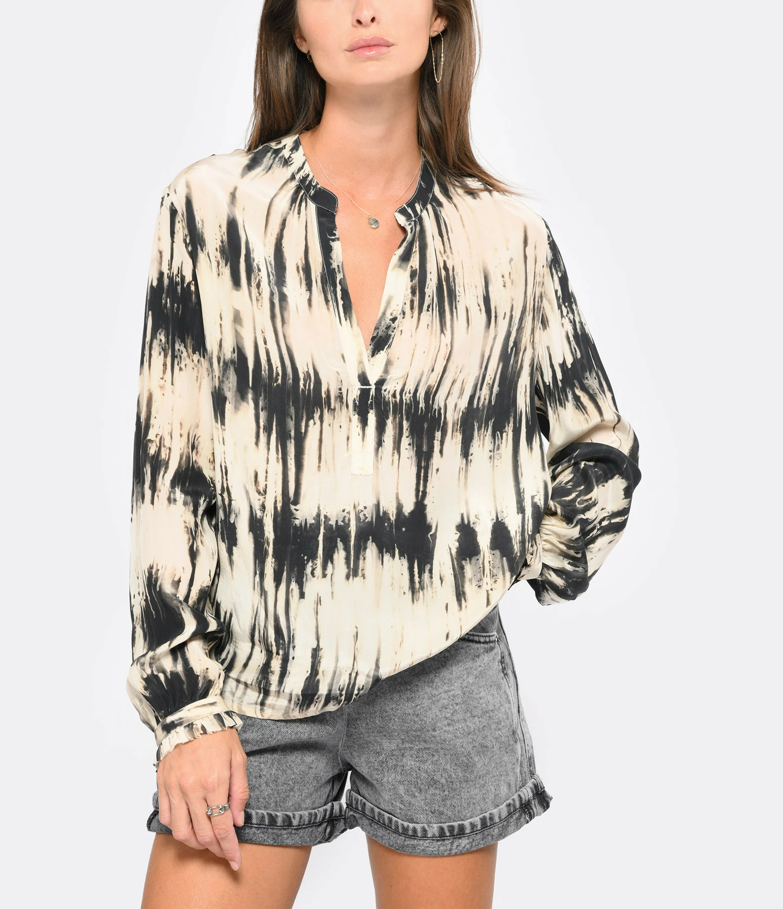 IRO Short Rivana Coton Noir Gris Délavé 6 IRO Short Rivana Coton Noir Gris Délavé - Image 6