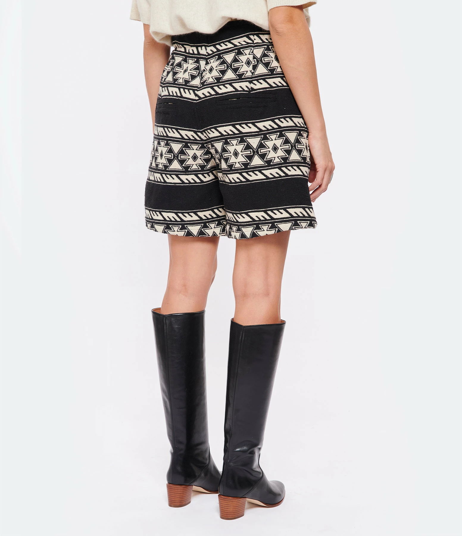 ISABEL MARANT ÉTOILE Short Linima Coton Noir 5 ISABEL MARANT ÉTOILE Short Linima Coton Noir - Image 5