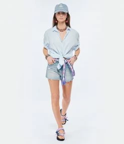 MOTHER Short The Tomcat Kick Fray Denim True Confession -Boutique UGG unnamed file 4037